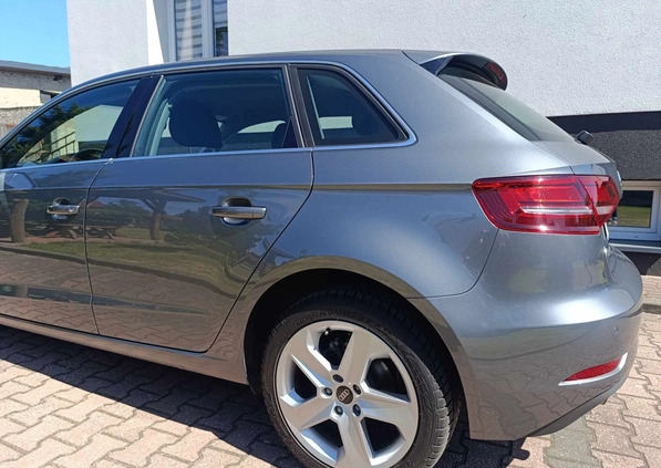 Audi A3 cena 83900 przebieg: 67000, rok produkcji 2019 z Dęblin małe 137